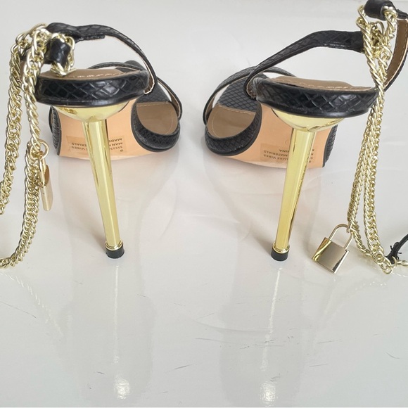 🌟 New w/Box: Chain link w/padlock strappy stiletto heels - Picture 3 of 7